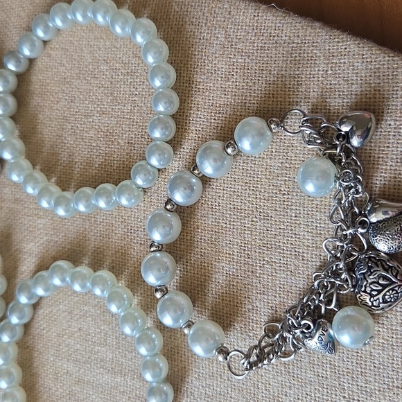 Paparazzi 6 Piece Necklace Silver Heart With Pearl Bracelets Set - Picture 6 of 17